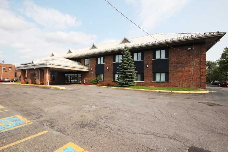 Park Inn Hotel Montreal Airport Dorval Exterior photo